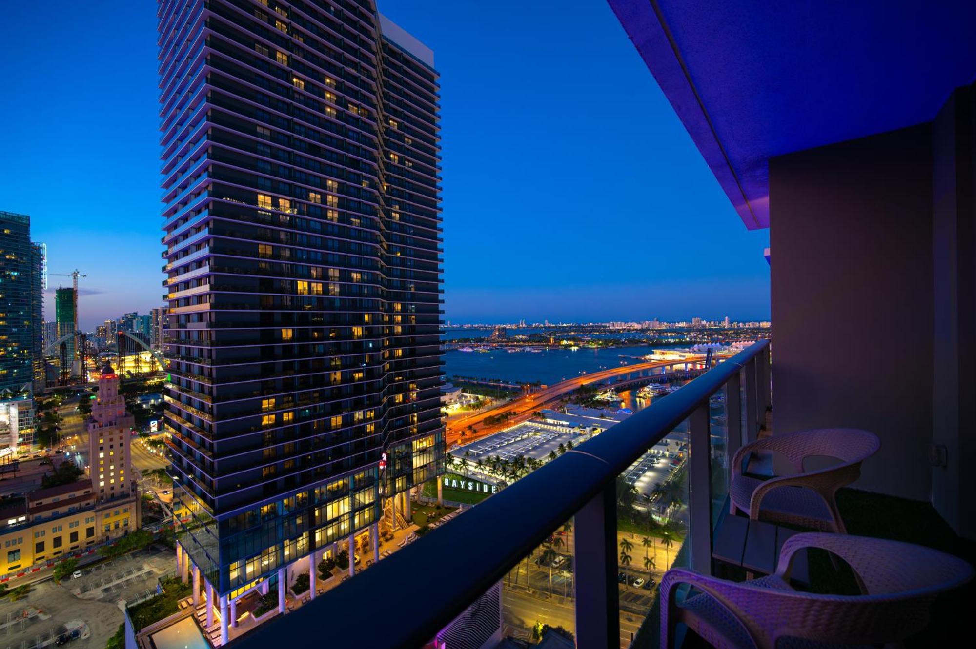 Luxury Loft - Free Parking - Ocean View - Brickell Downtown Miami
